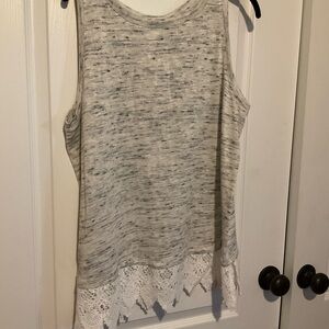Maurices Heathered Gray Tank Top with Lace Trim